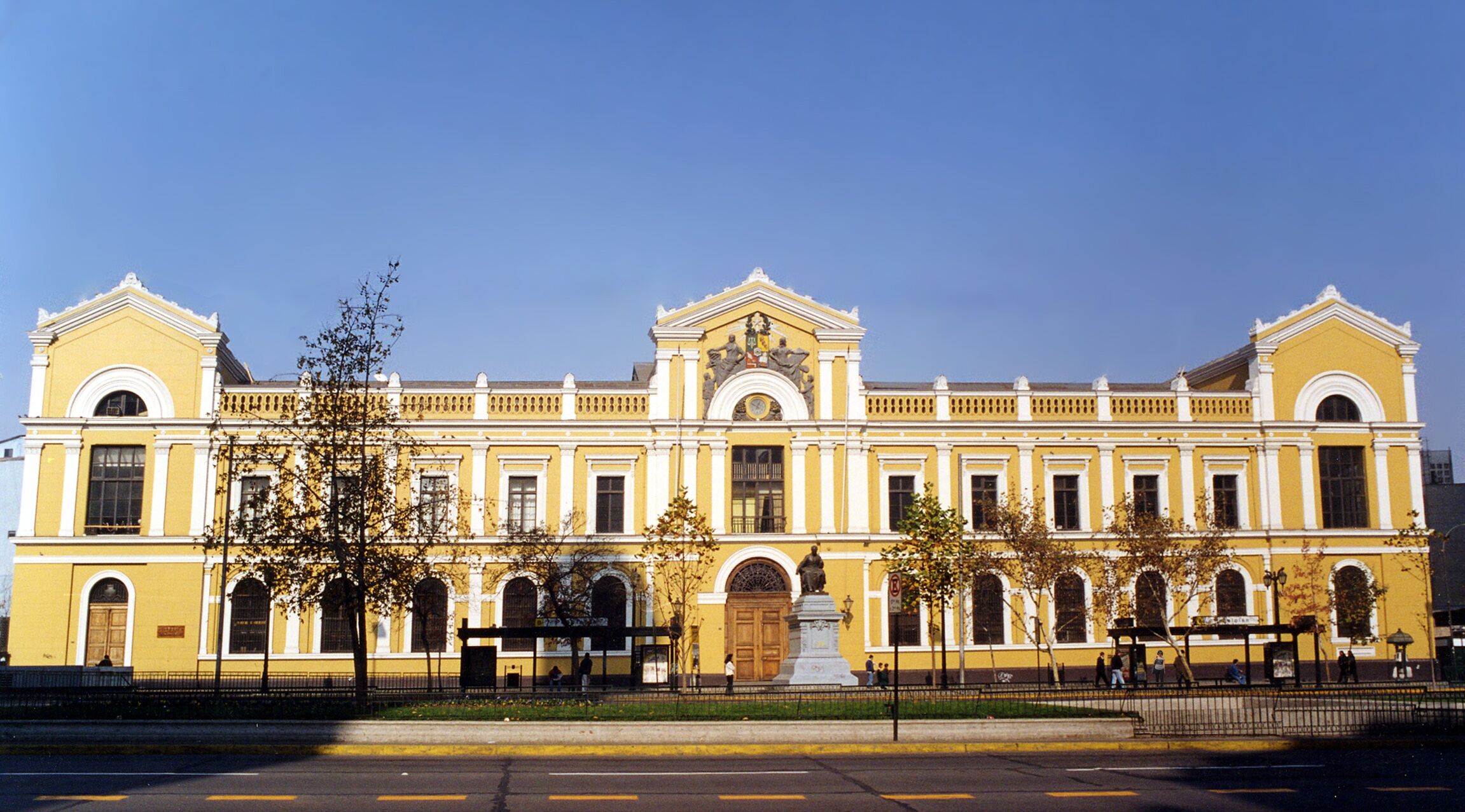Nuestros rectores y diputados